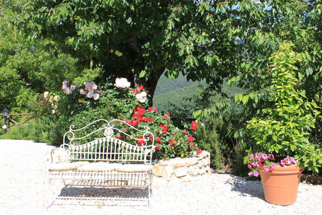 Torre Del Falco Guest House Spoleto Exterior photo
